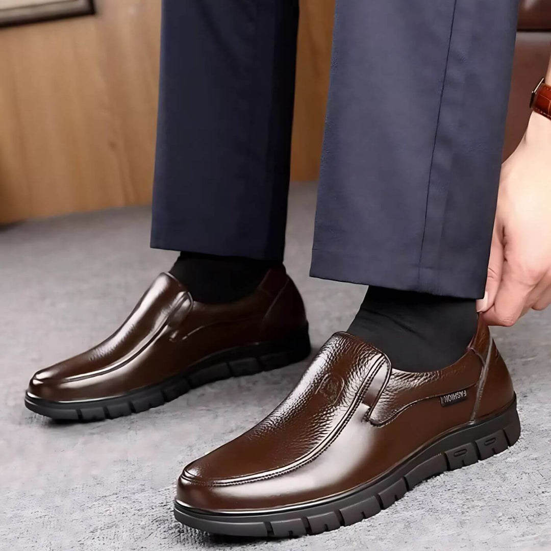 Oscar™ | Orthopedic Hiking Shoes
