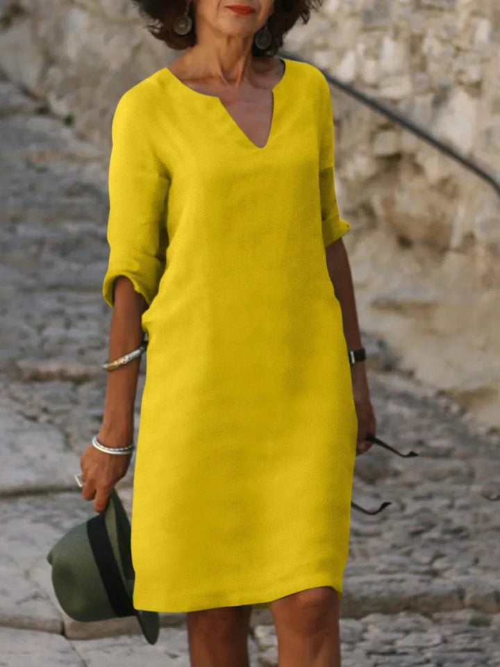 Dana | V-Neck Dress that Hides the Belly